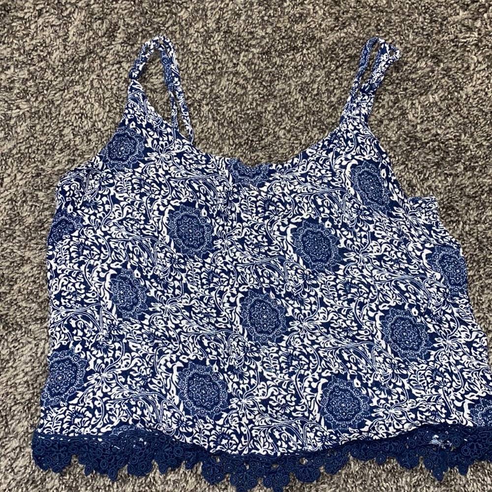 crop top